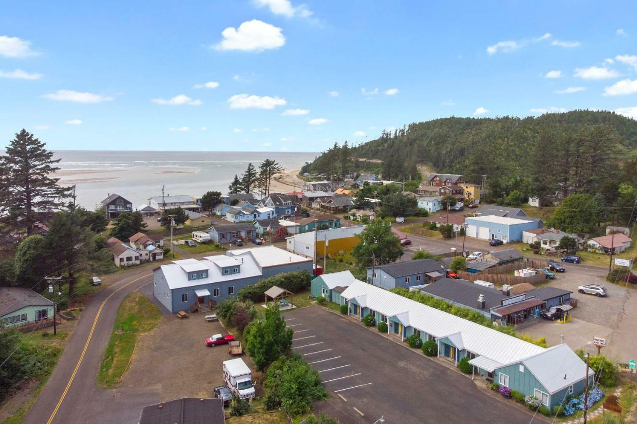 Netarts Surf Inn Екстер'єр фото